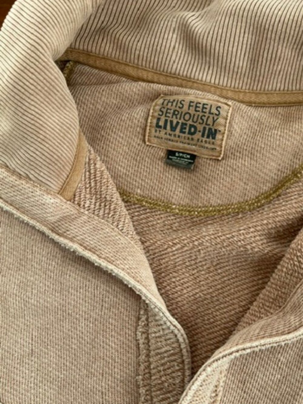 AE pullover sweatshirt